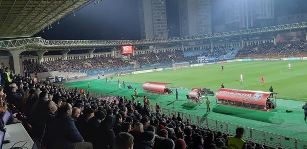 Республиканский стадион вчера был переполнен: Армения - Финляндия (фото)